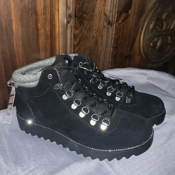 BOBS from Skechers Shoes Skechers Bobs Mountain Kiss Sparkle